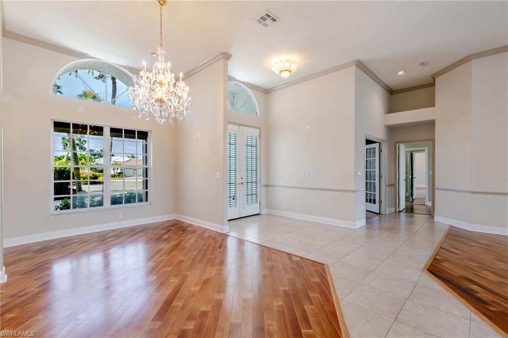 OLDE HICKORY GOLF & COUNTRY CLUB - Residential