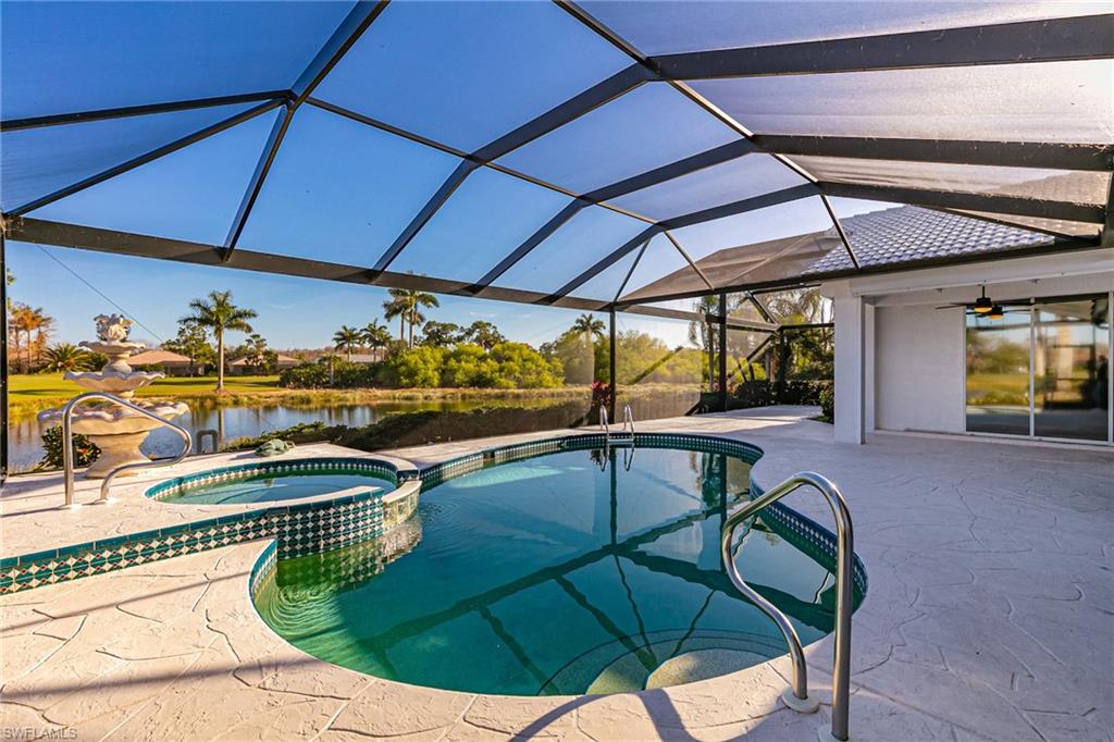 OLDE HICKORY GOLF & COUNTRY CLUB - Residential