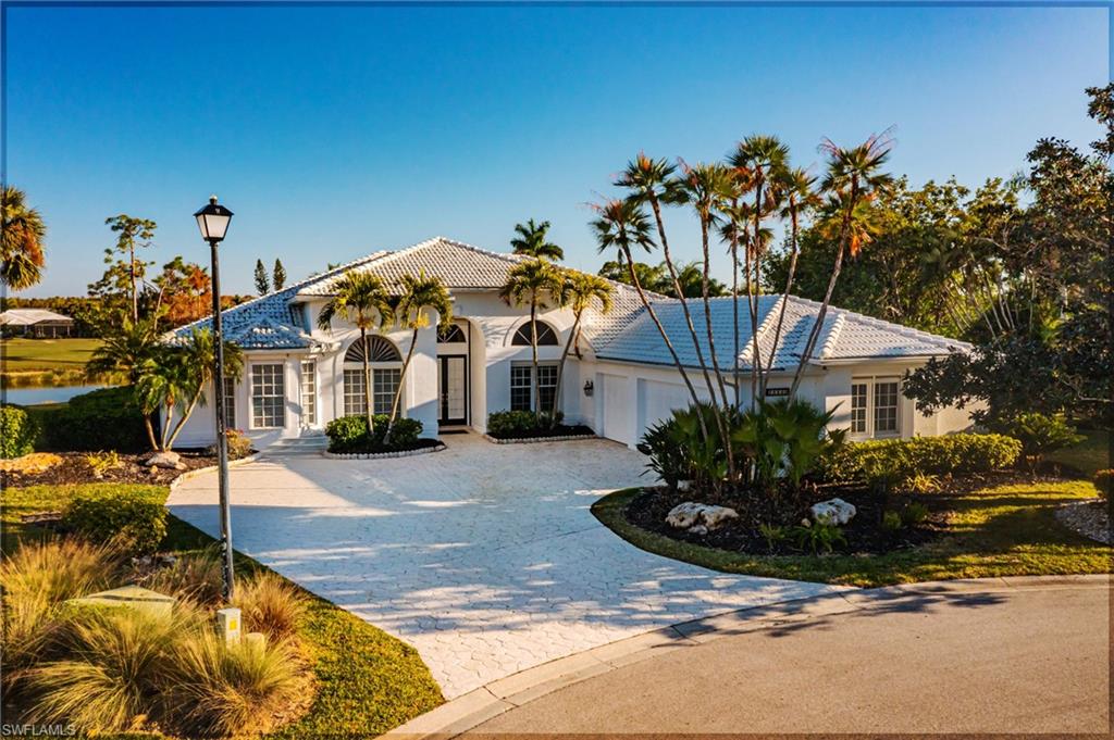 OLDE HICKORY GOLF & COUNTRY CLUB - Residential