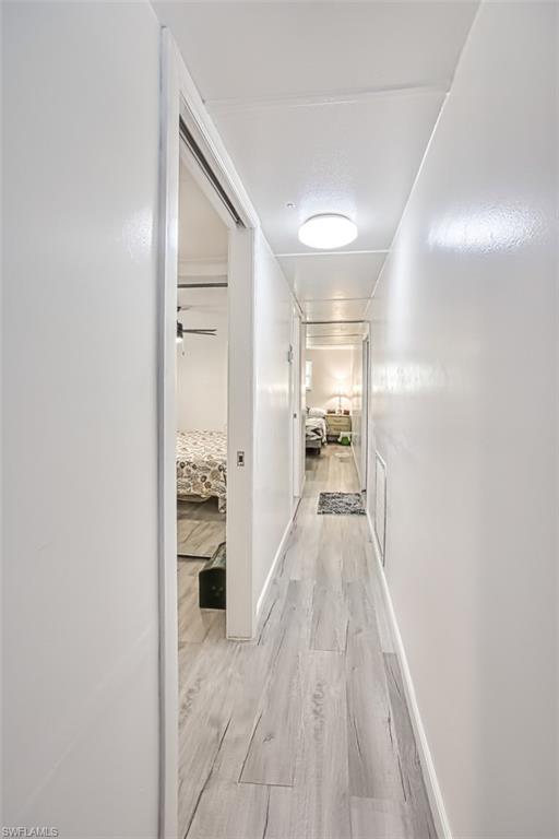 MOORHEAD MANOR - Residential