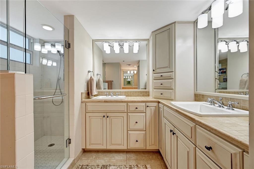 ST NICOLE - Residential Lease