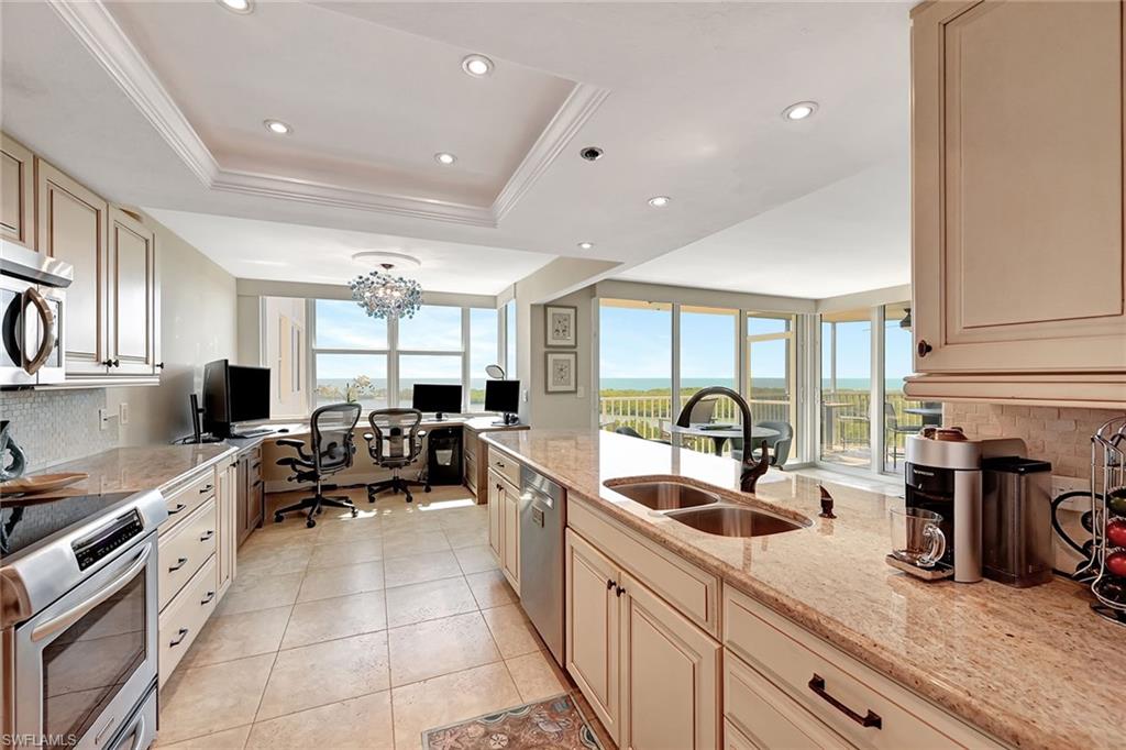 ST NICOLE - Residential Lease