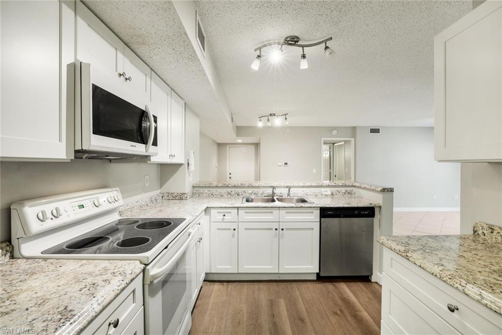 NAPOLI - Residential