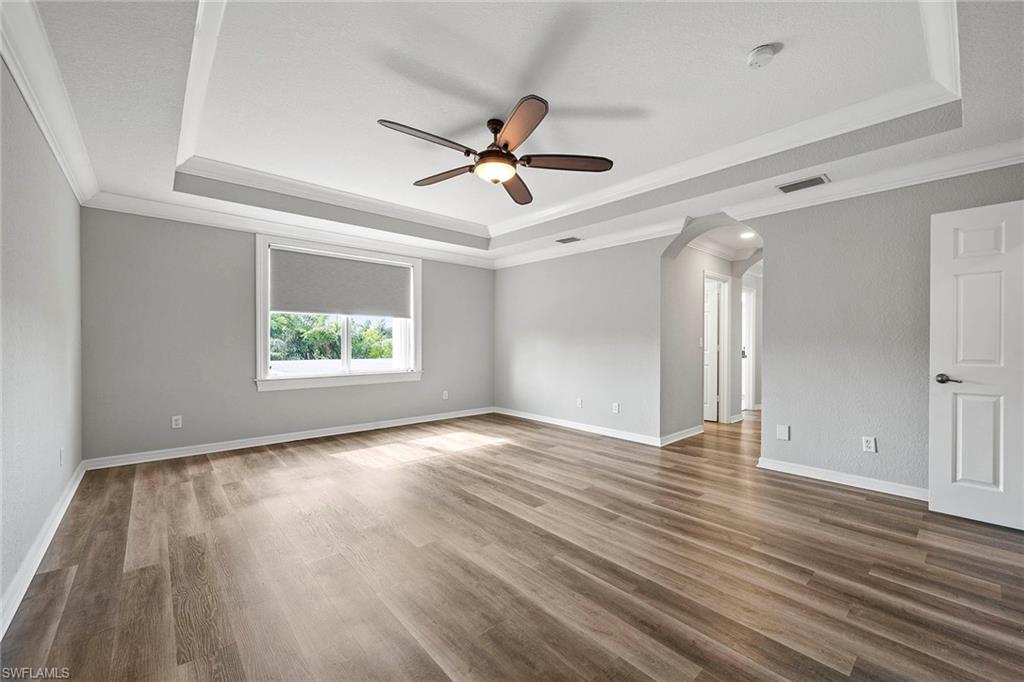 CATALINA ISLES - Residential