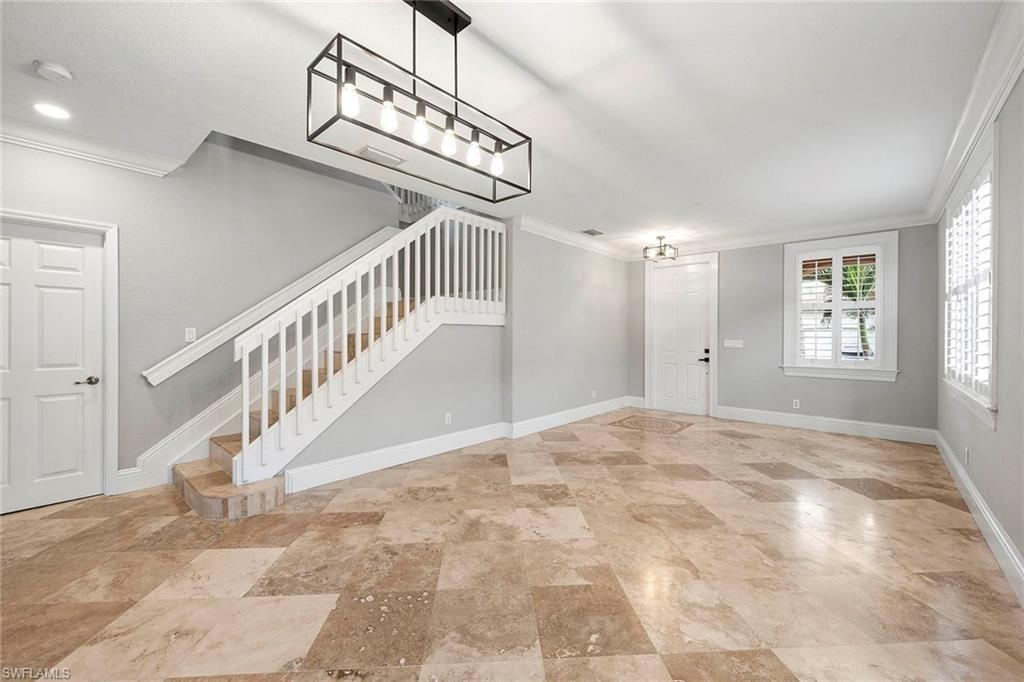 CATALINA ISLES - Residential