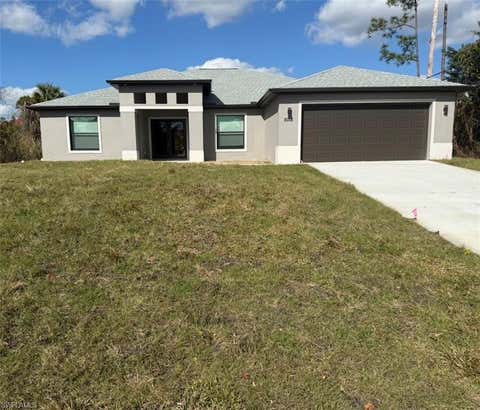 Photo of 5018 Lee ST, LEHIGH ACRES, FL 33971 (MLS # 226028944)