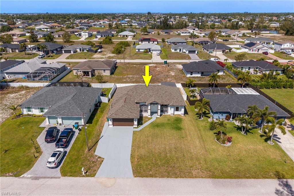 CAPE CORAL - Residential
