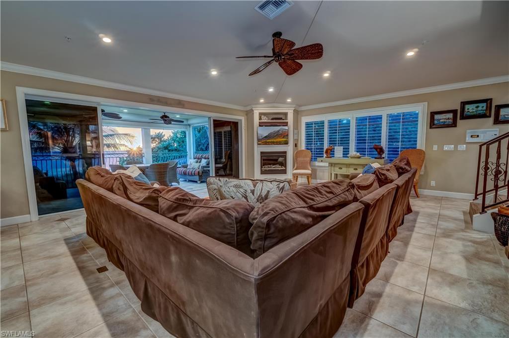 CAPTIVA BEACH - Residential