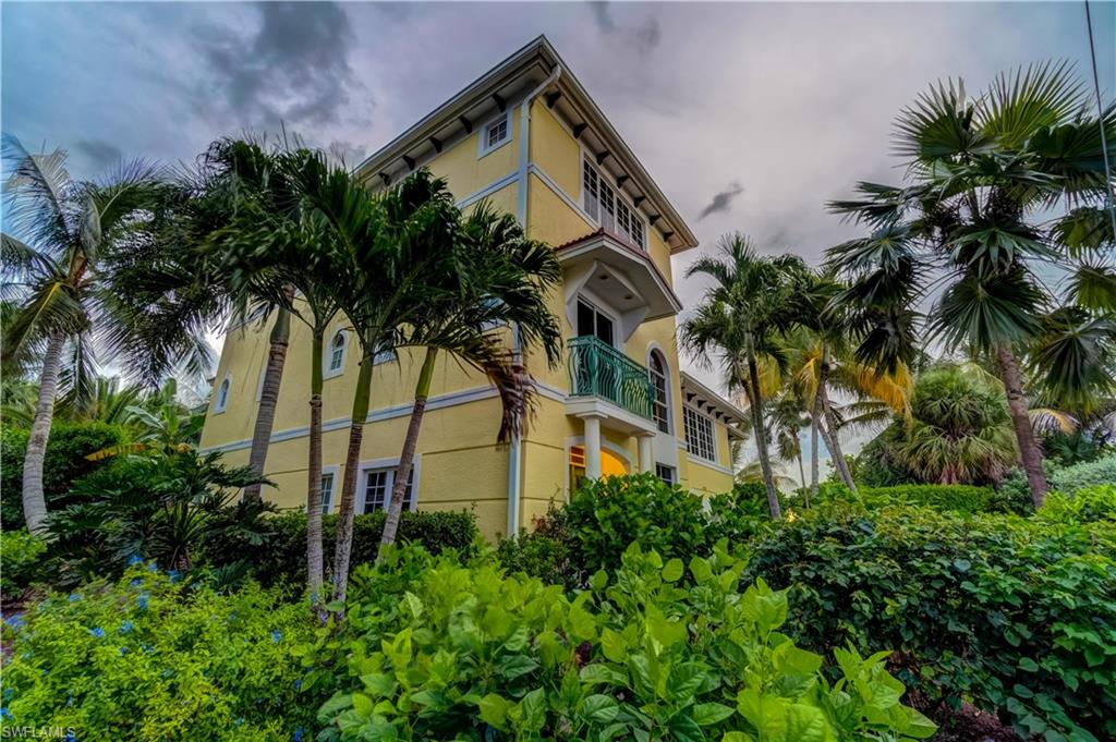 CAPTIVA BEACH - Residential