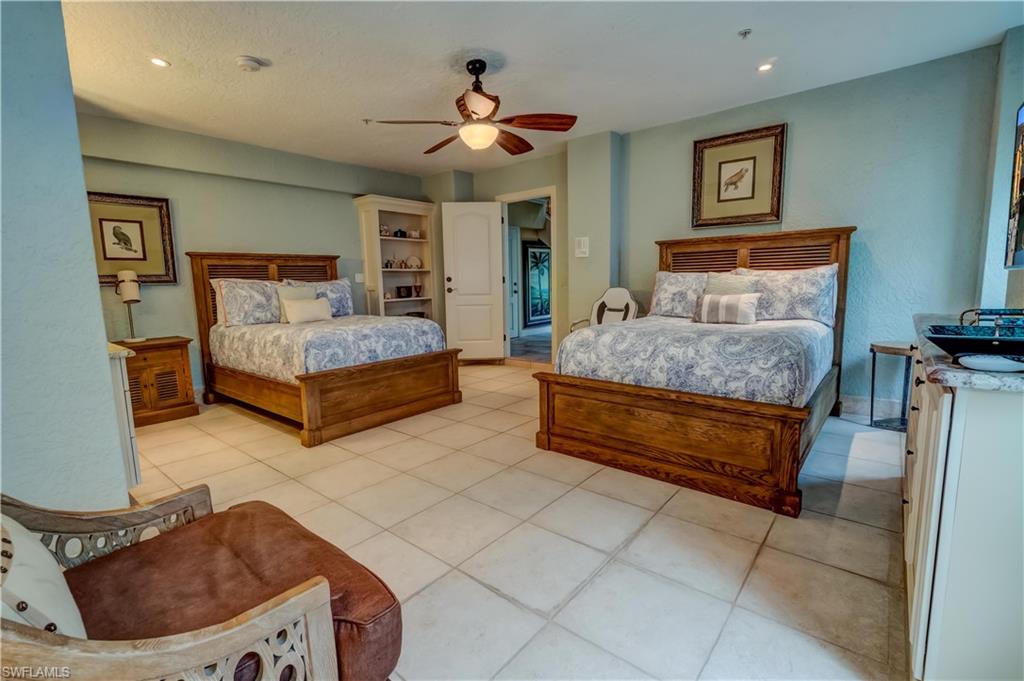CAPTIVA BEACH - Residential