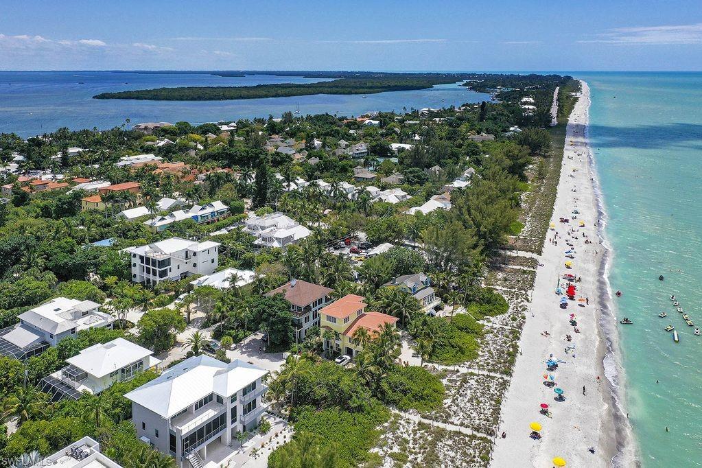 CAPTIVA BEACH - Residential