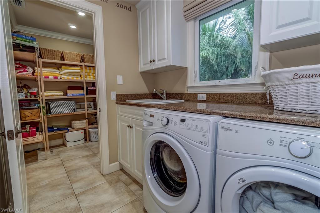 CAPTIVA BEACH - Residential