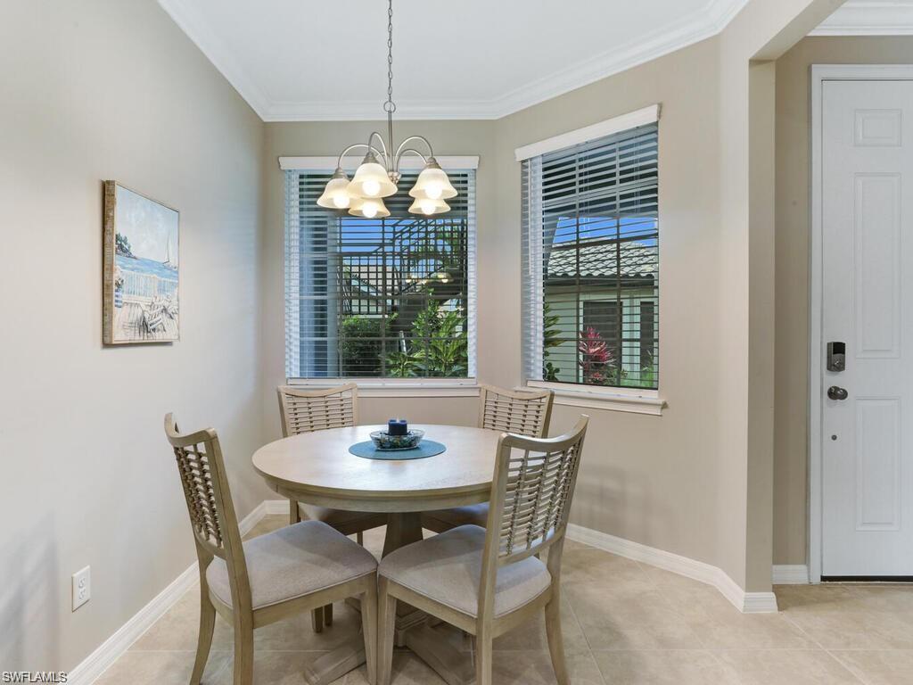 ESPLANADE - Residential Lease