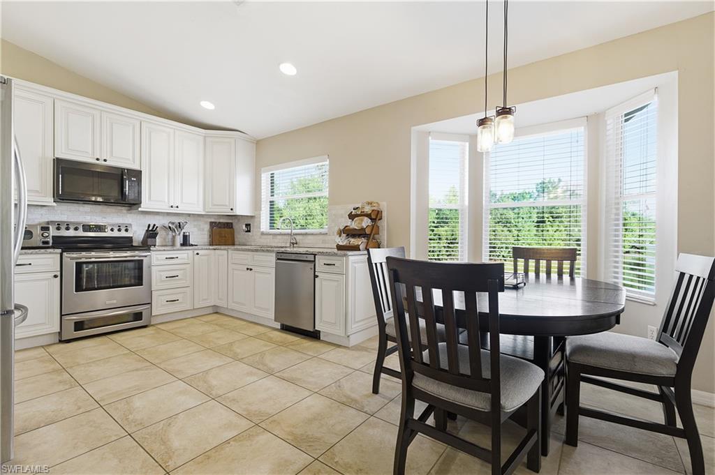 EAGLE POINTE - Residential