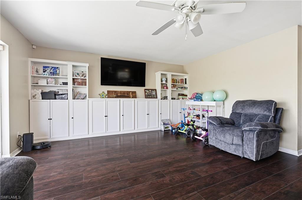 EAGLE POINTE - Residential