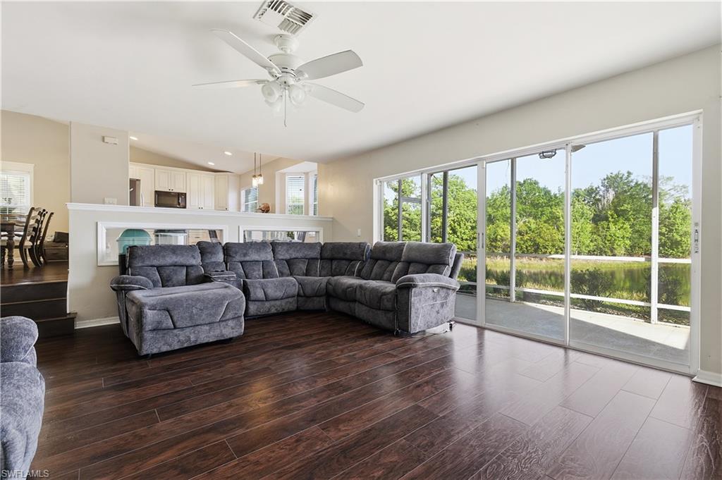 EAGLE POINTE - Residential