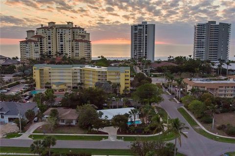 A home in MARCO ISLAND