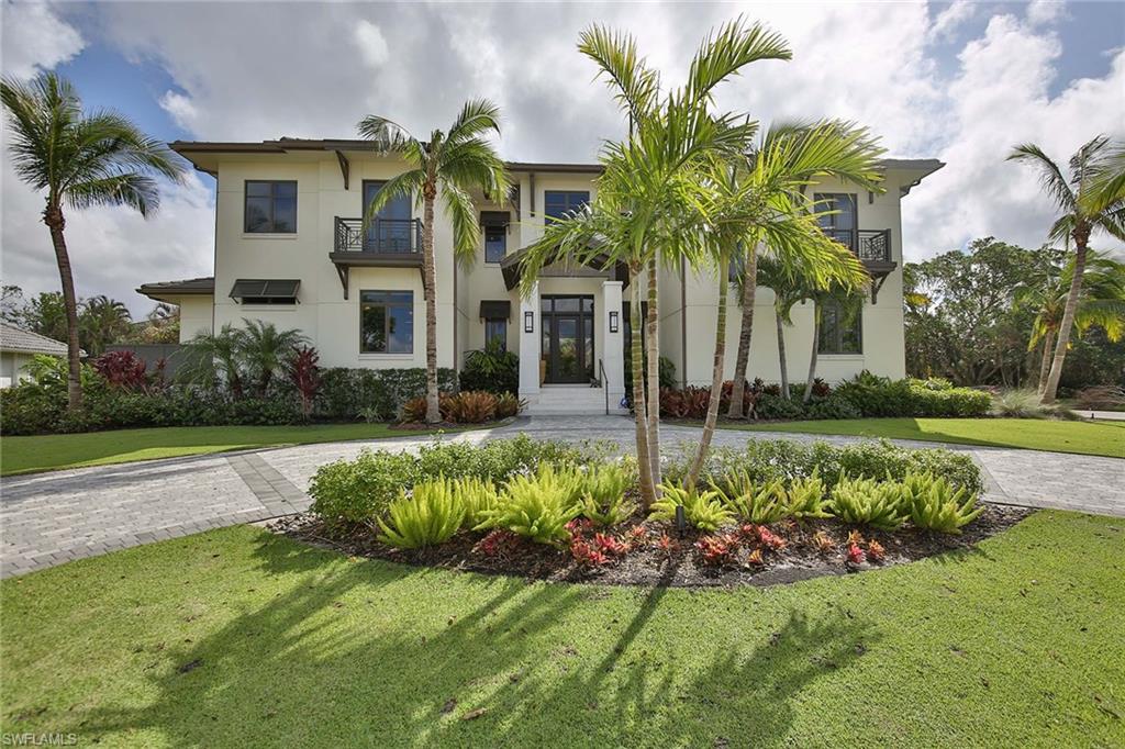 MOORINGS - Residential