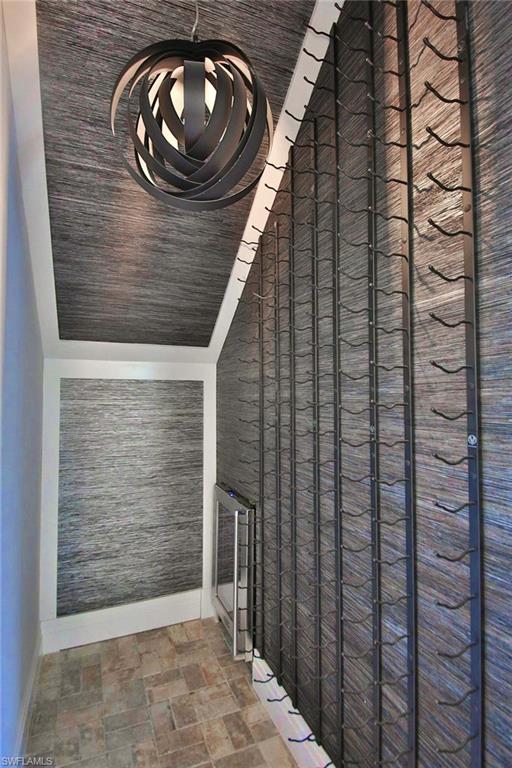 MOORINGS - Residential