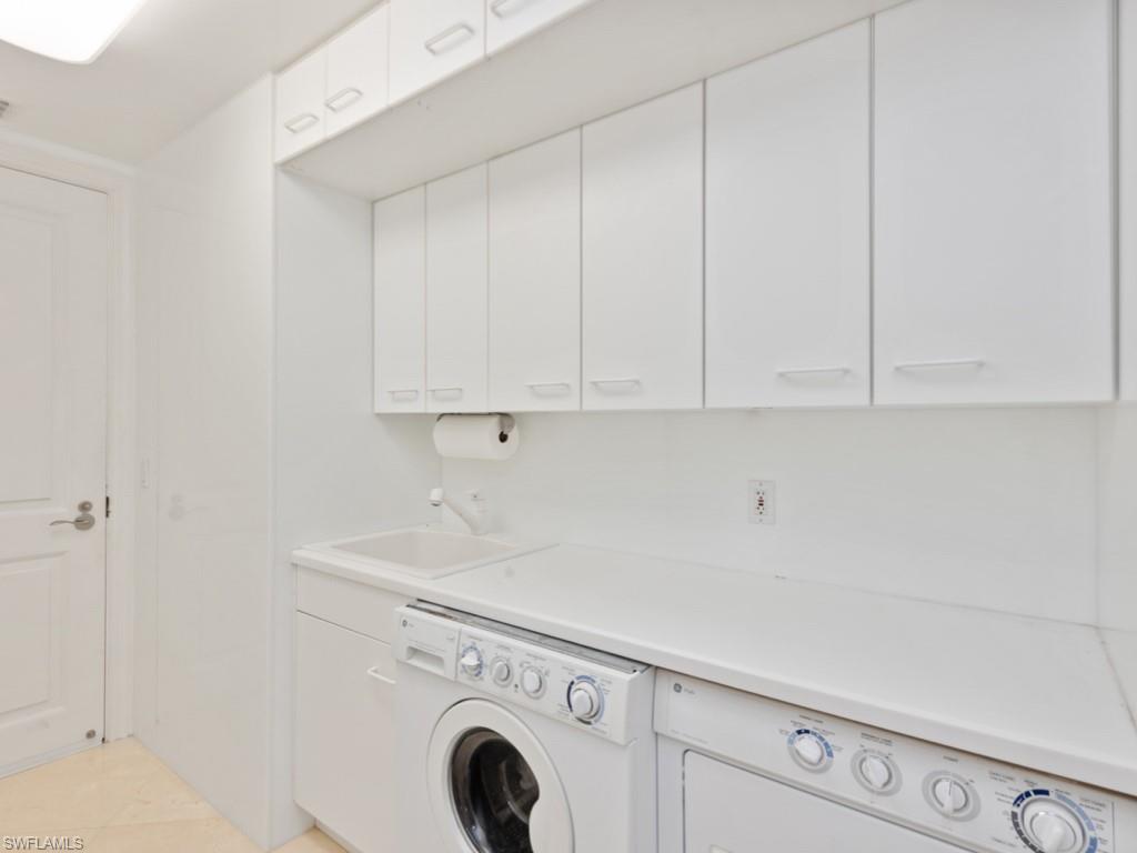 BELIZE - Residential