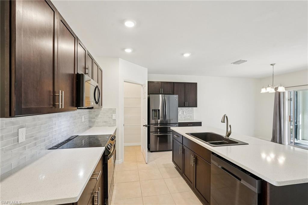 MAGNOLIA LANDING - Residential