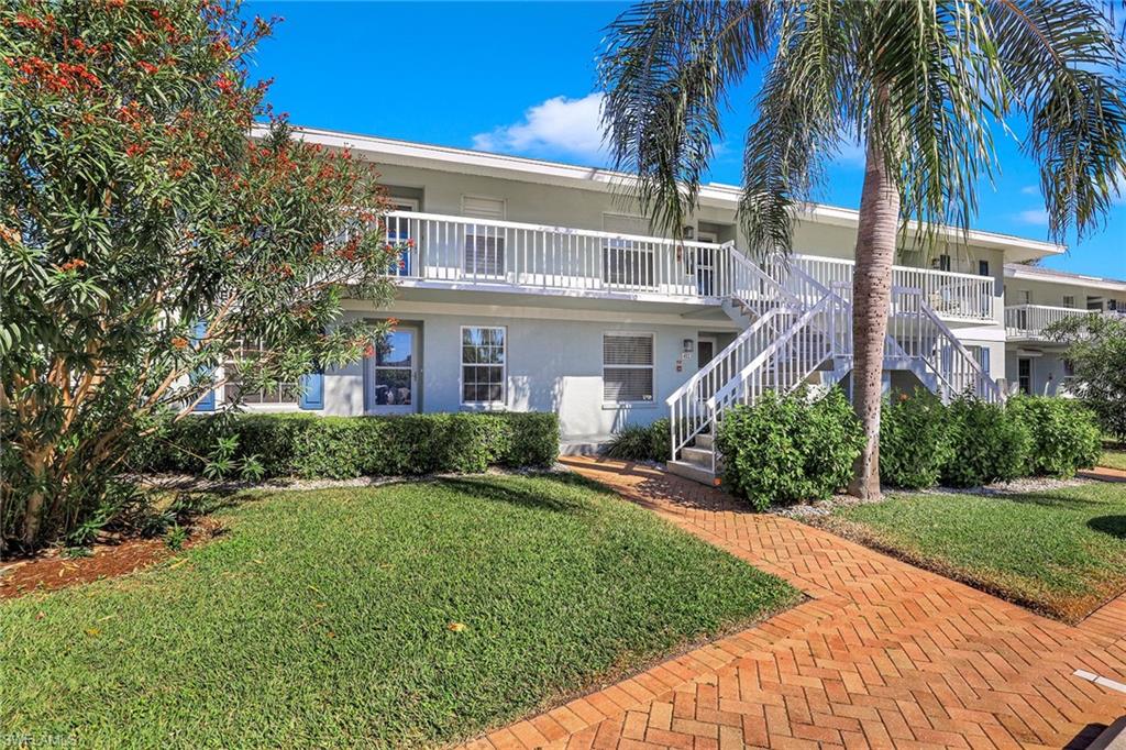 SMOKEHOUSE BAY CLUB - Residential