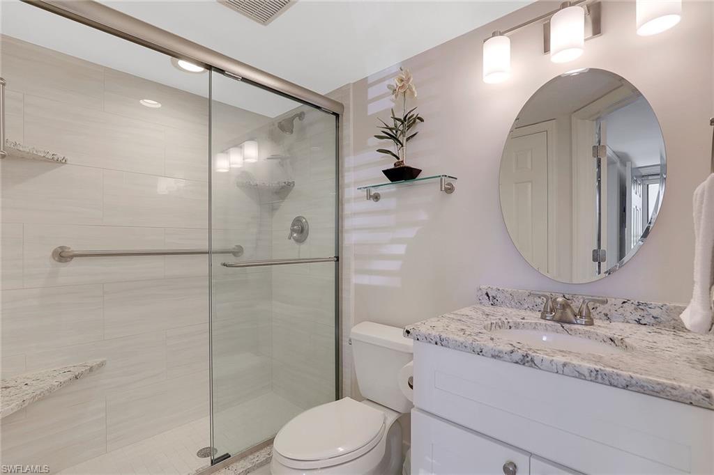 SMOKEHOUSE BAY CLUB - Residential