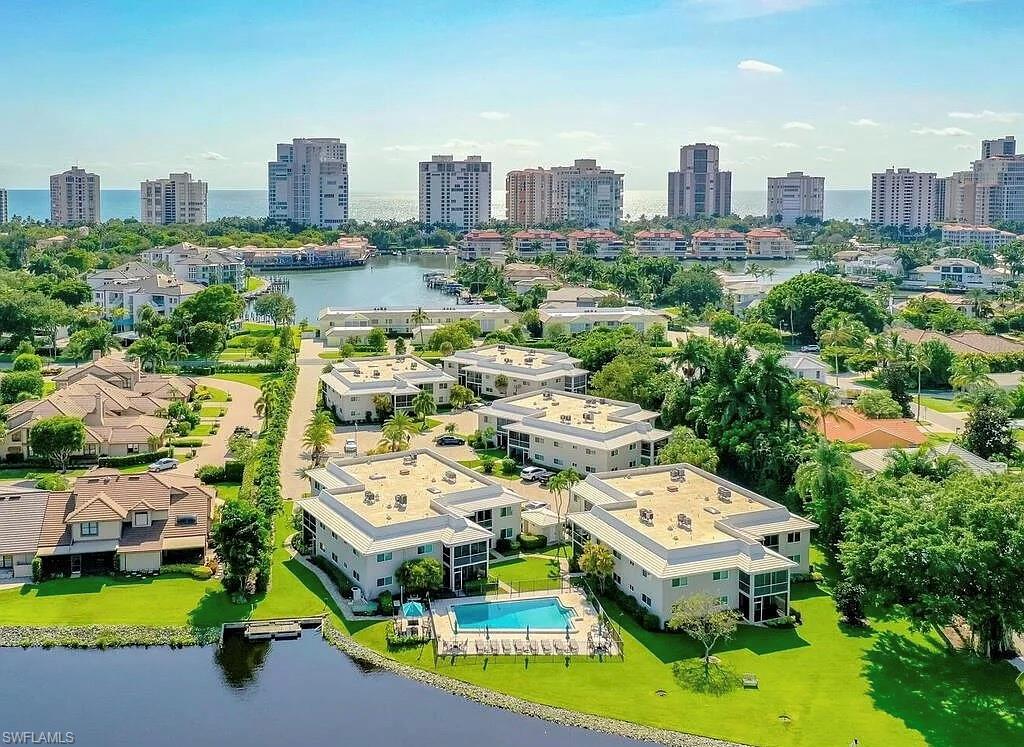 SWAN LAKE CLUB - Residential Lease