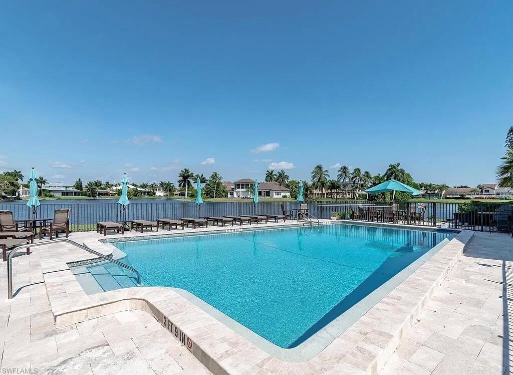 SWAN LAKE CLUB - Residential Lease