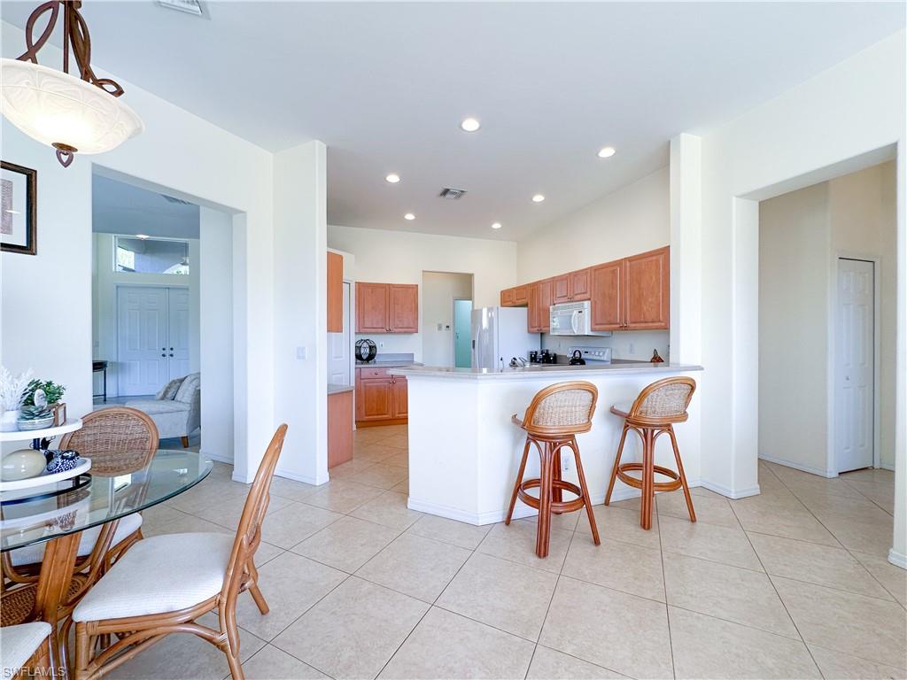 WATERWAYS OF NAPLES - Residential