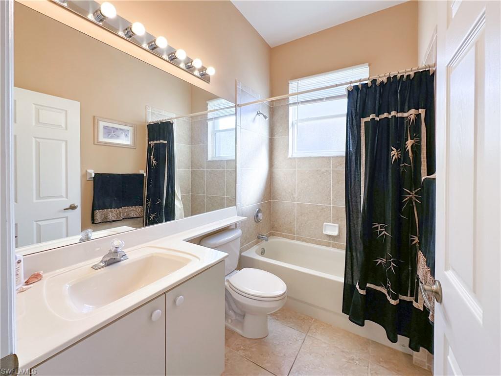 WATERWAYS OF NAPLES - Residential