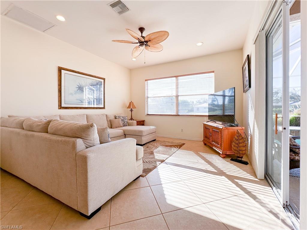 WATERWAYS OF NAPLES - Residential