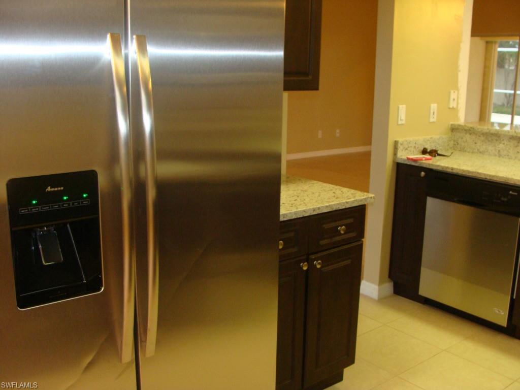 ISLANDS AT THREE OAKS - Residential