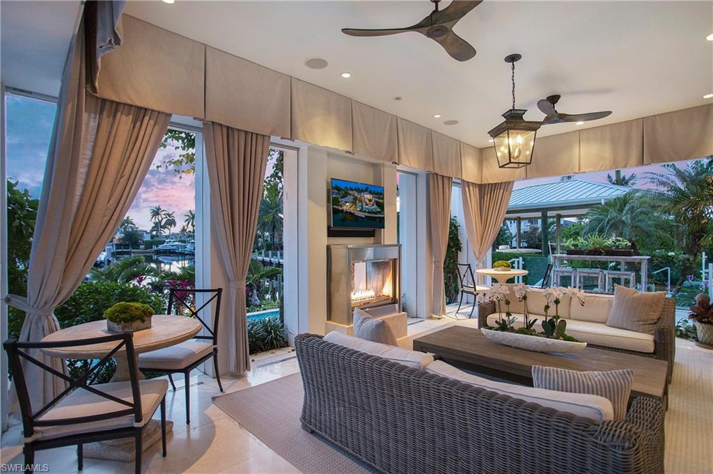 ROYAL HARBOR - Residential