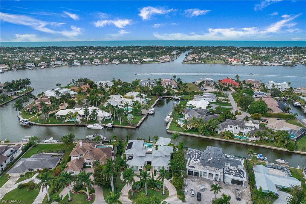 ROYAL HARBOR - Residential