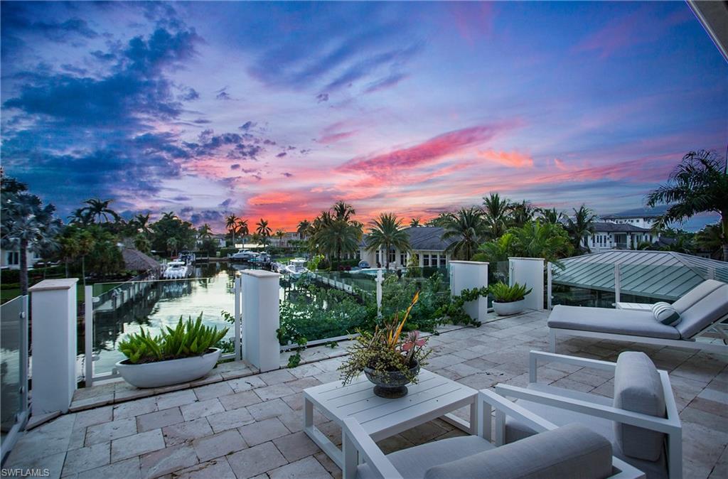 ROYAL HARBOR - Residential