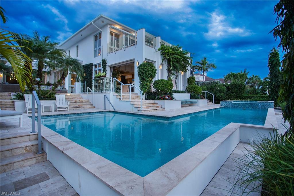 ROYAL HARBOR - Residential