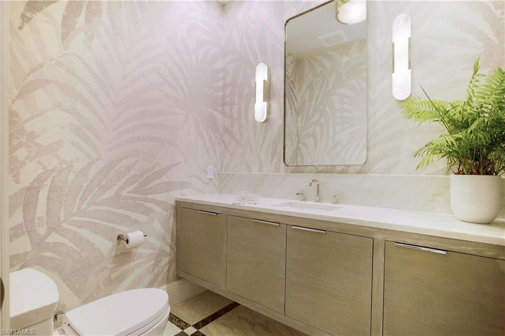 ROYAL HARBOR - Residential