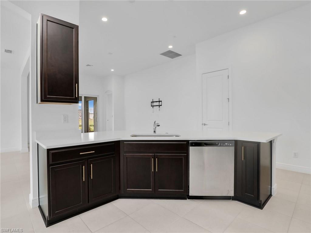 THE SANCTUARY - Residential