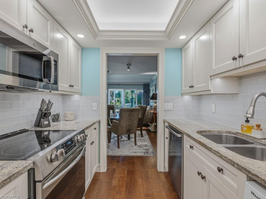 BELAIR CLUB AT PARKSHORE - Residential