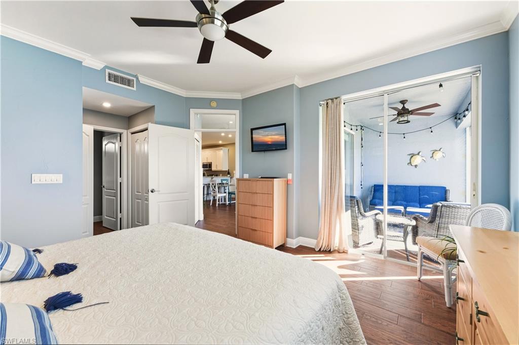 SUNSET CAY VILLAS - Residential