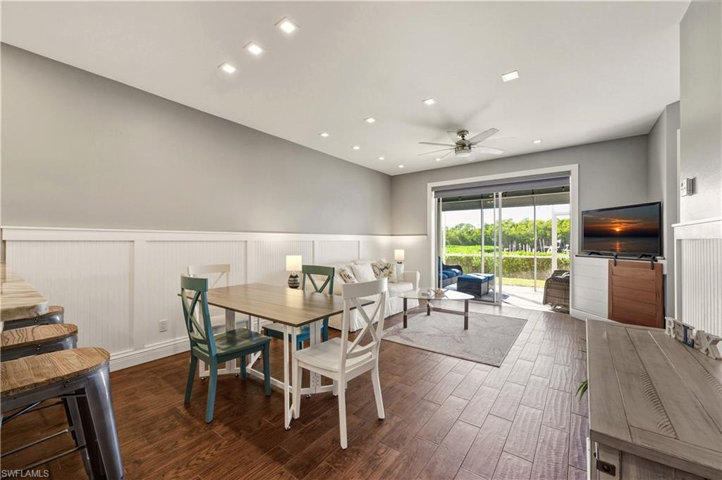 SUNSET CAY VILLAS - Residential