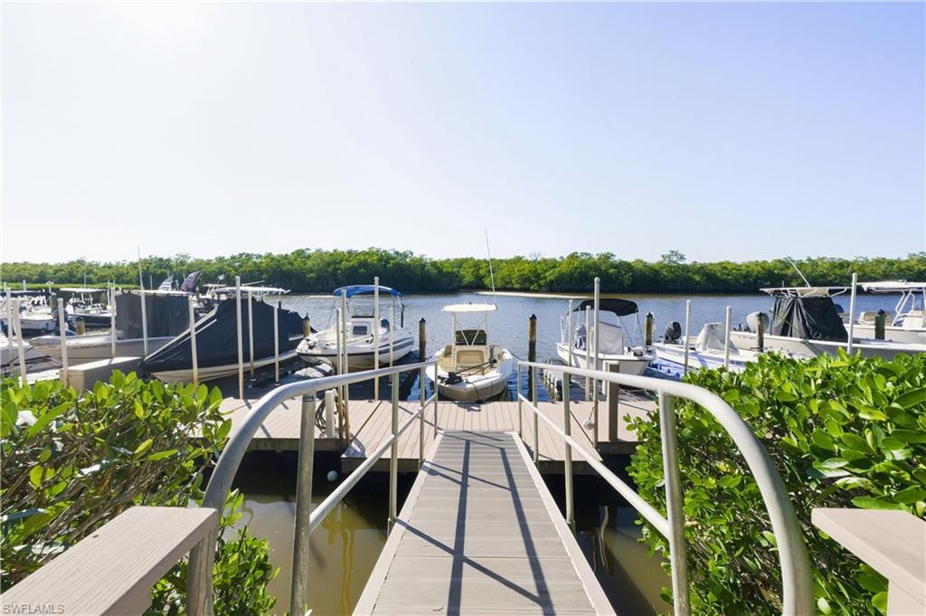 SUNSET CAY VILLAS - Residential