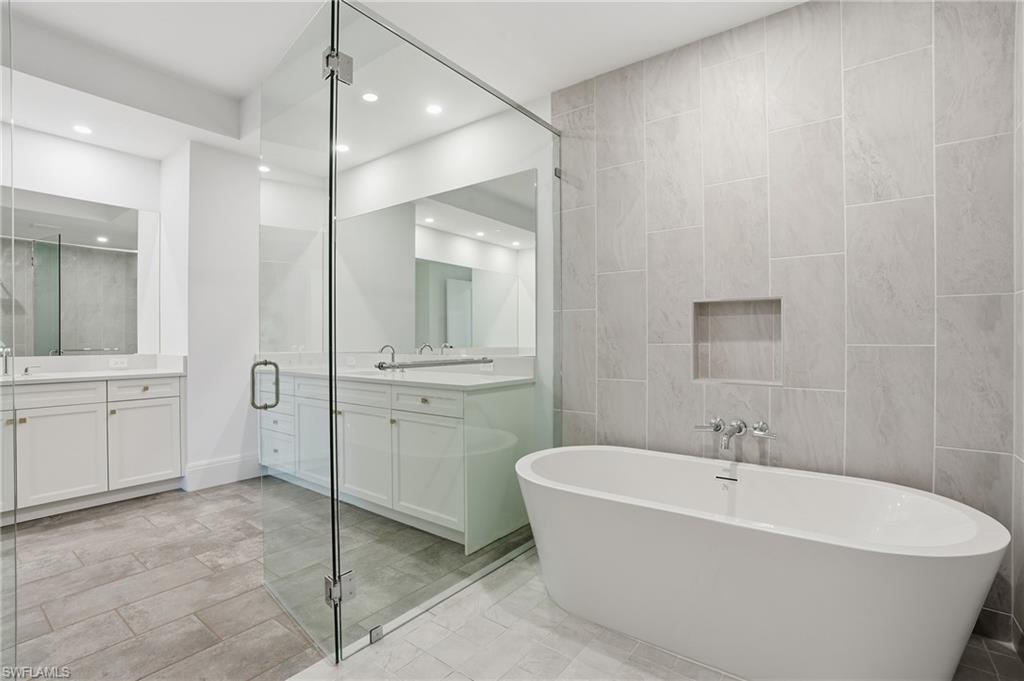 INFINITY AT THE COLONY - Residential