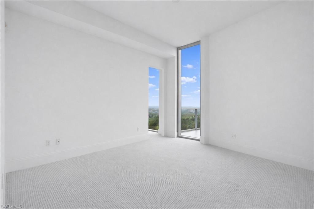 INFINITY AT THE COLONY - Residential