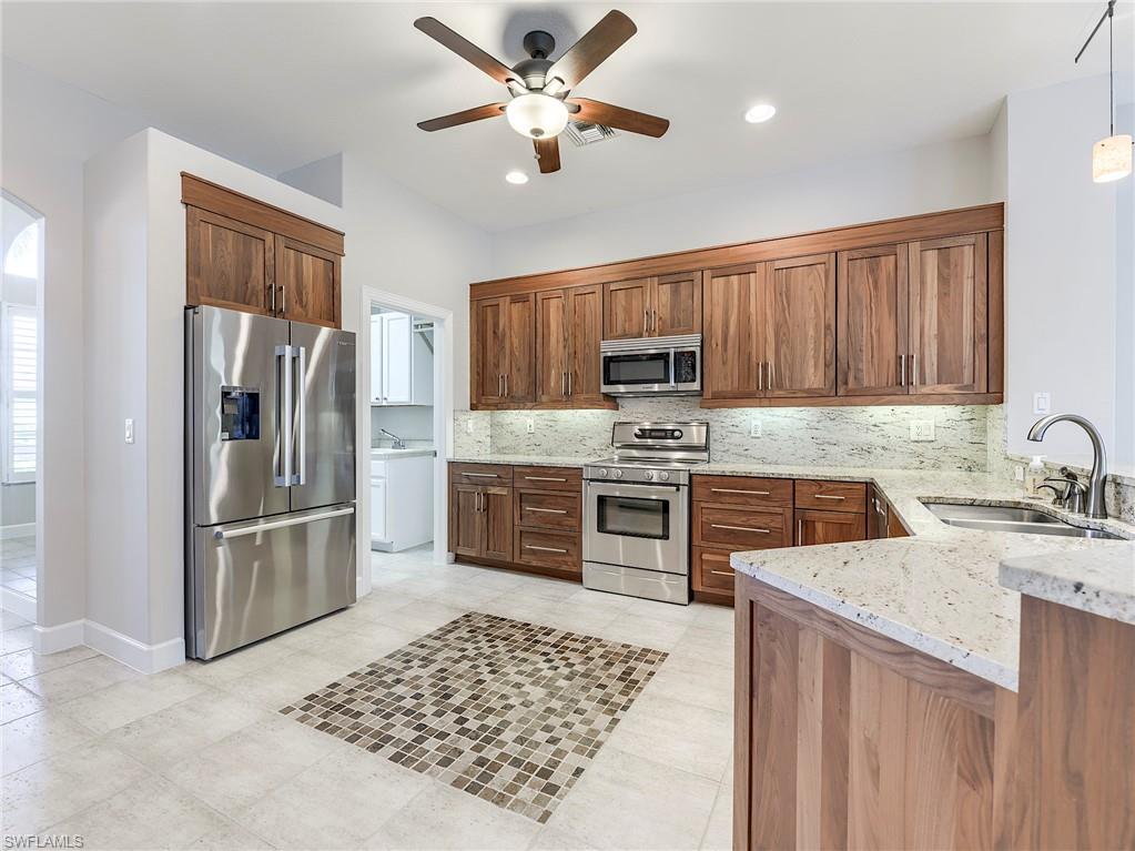 ABBEY ROW - Residential