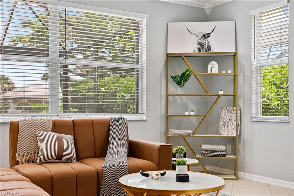 VALENCIA COUNTRY CLUB - Residential Lease