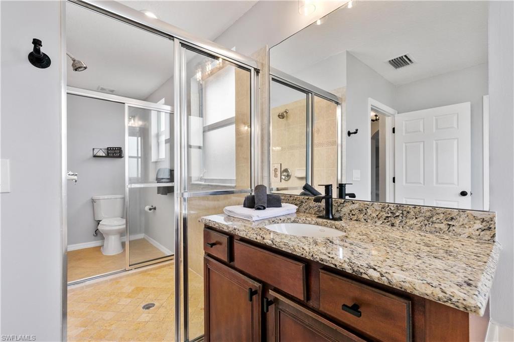 VALENCIA COUNTRY CLUB - Residential Lease