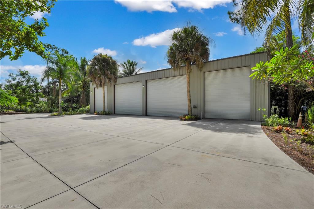 OAKES ESTATES - Residential