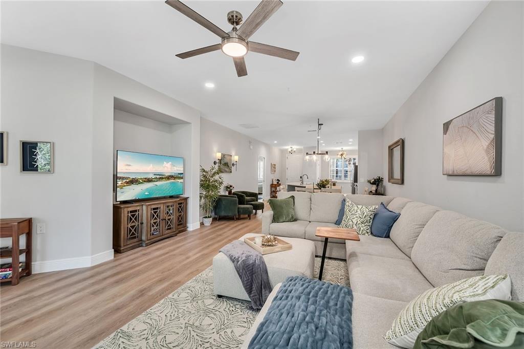 4843 Hampshire CT 2-103